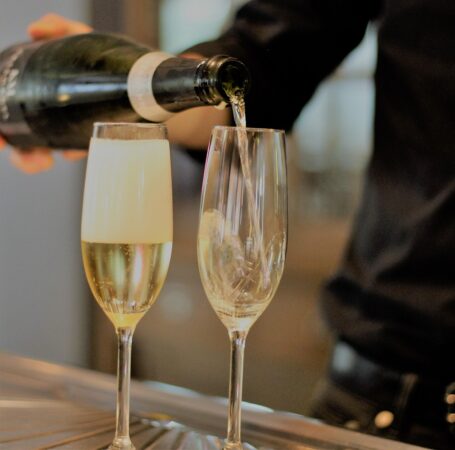 flûte, champagne, cava, flute, celebration, toast, glass, luxury, vintage, glamour, woman, brown celebrate, champagne, cava, cava, cava, cava, cava